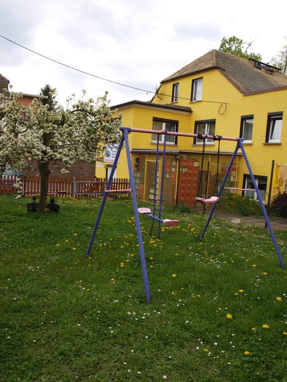 Die Froehliche Einkehr Pension Siebenlehn Exterior photo